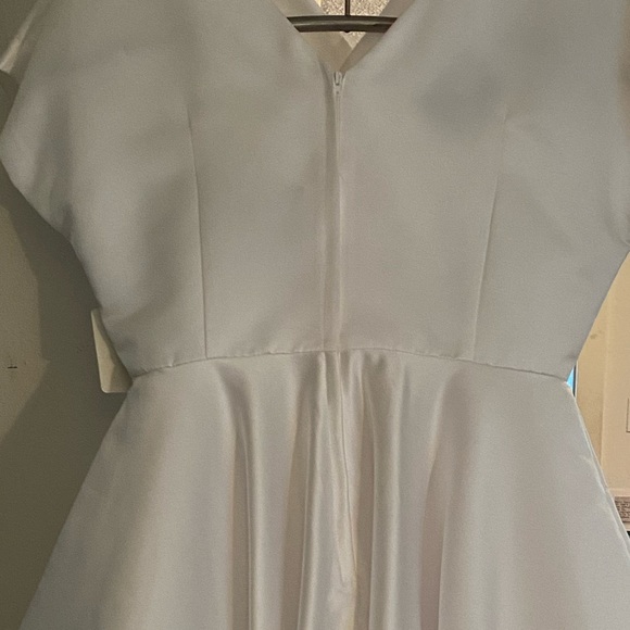 *NEW* Vivien of Holloway wedding dress & Hell Bunny petticoat - Picture 6 of 16